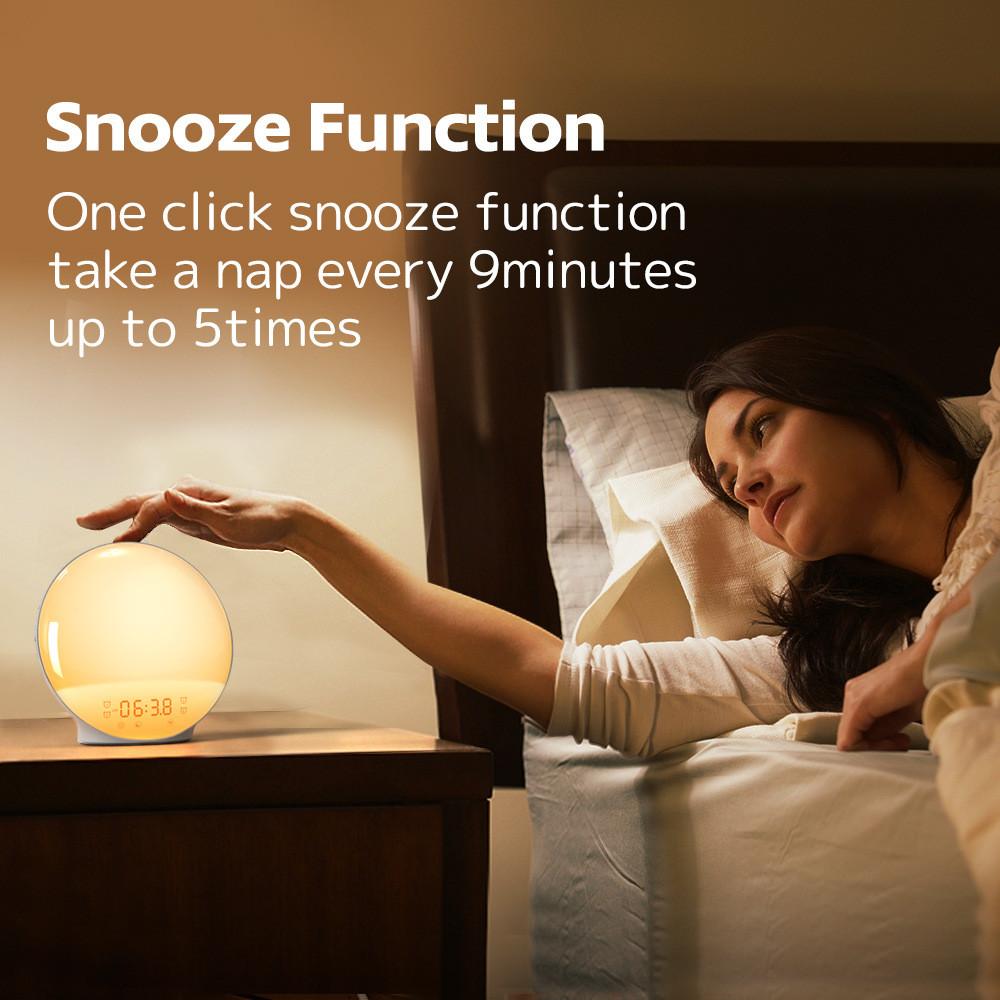 Multifunctional Sunrise Alarm Clock Wake Up Light 7 Sounds FM Radio Sleep Aid