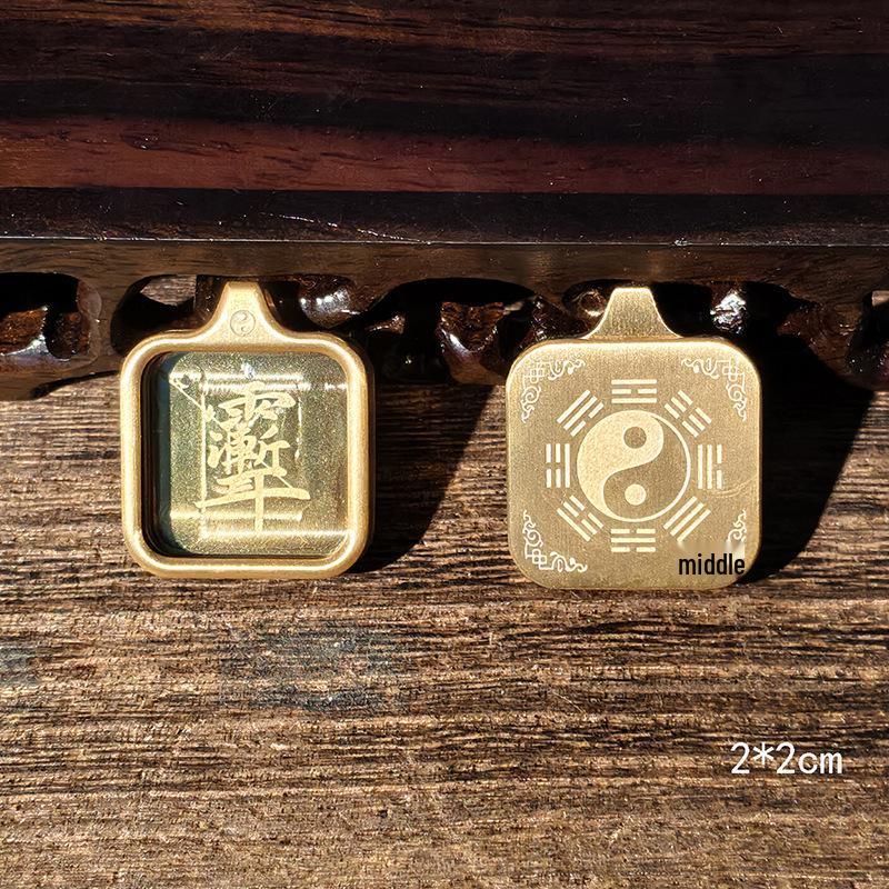 Ciondolo in Acciaio Titanio Thangka Tibetano: Scatola per Gu, Monofacciale/Bifacciale, Oro/Argento, Guscio Amuleto del Buddha Benming