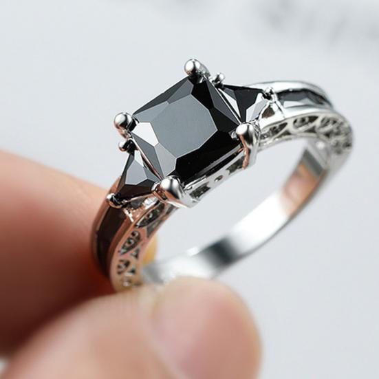 Women Ring Cubic Zirconia Europe And America Hollow Out Vintage Geometric Decoration Shining Lady
