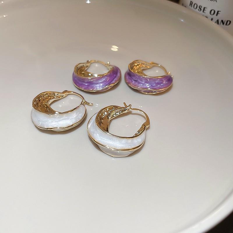 Violet Drip Glaze Twisted U-Shaped Ear Cuffs: High-End Design, Simple & Versatile Temperament Earrings.