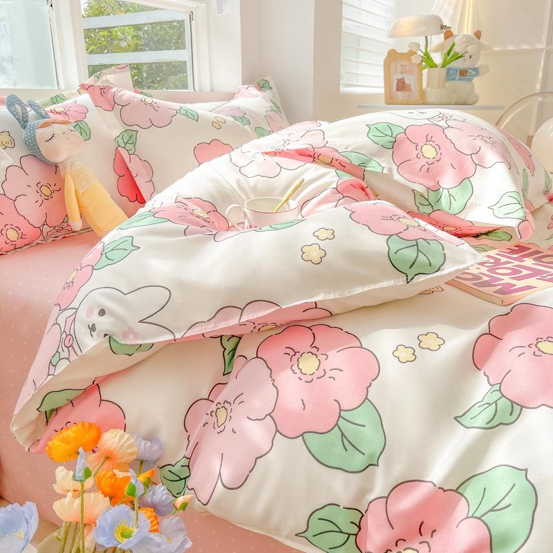 Silný kartáčovaný čtyřsezónní tištěný malý čerstvý čtyřdílný set a třídílný set ložního povlečení povlak na přikrývku