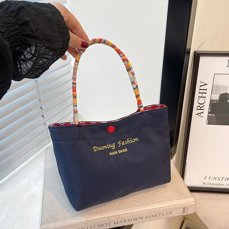 Large-capacity leisure trendy cloth bag commuting contrasting colors summer new versatile simple handbag