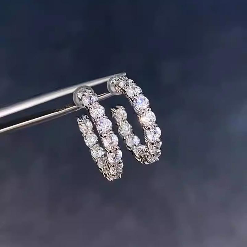 Huitan Versatile Women Hoop Earrings Full Shining Round CZ Fashion Elegant Party Daily Accessories Simple Zircon for Wedding