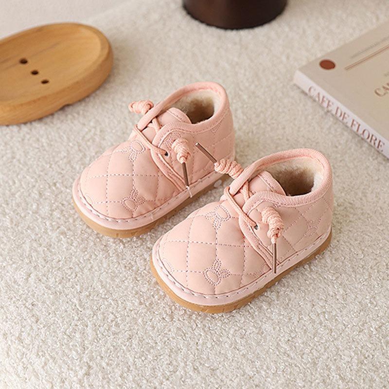 Baby Shoes with Fleece Lining Squeaky Warm First Walkers for 0-2 Years Old, Unisex Toddler Insulated Shoes