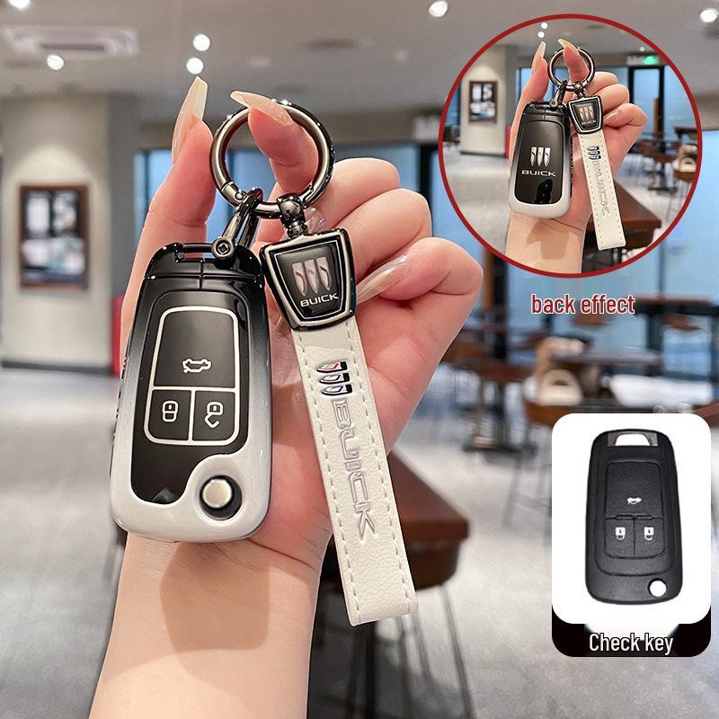 Buick Excelle Premium Key Case for Yue Lang, Ying Lang XT/GT, and Junyue/Junwei 2021 Models.