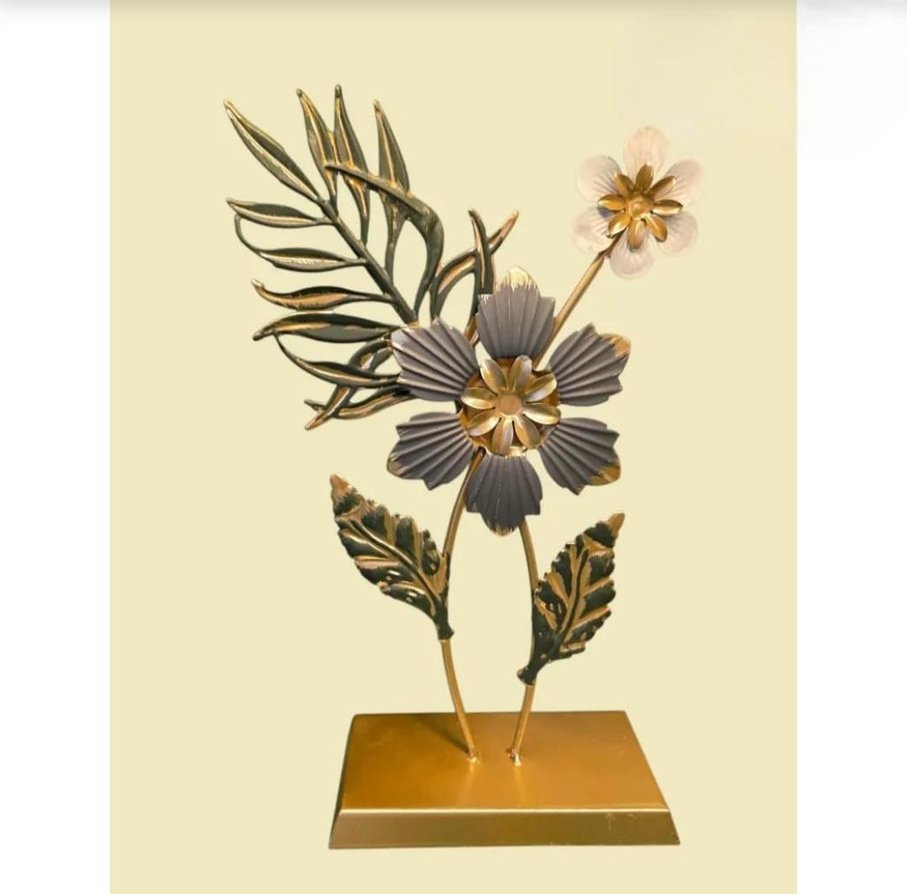 Metal Floral Table Decor Gold & Grey Flower Sculpture Modern Flower Centerpiece Elegant Home Decor Accent Desk Shelf, Living Room Decoration