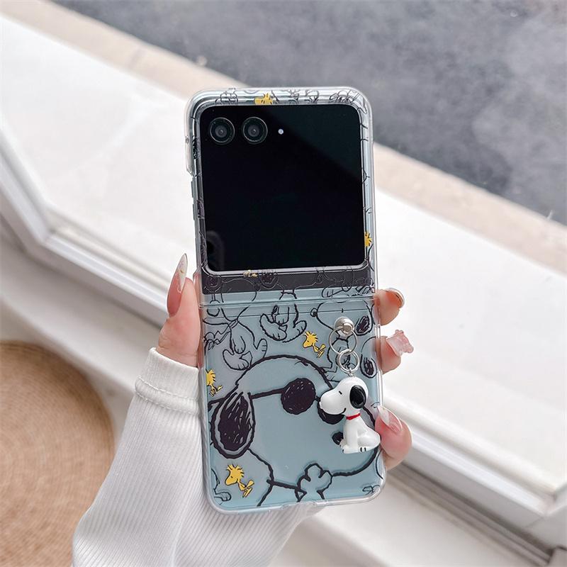 Cute Snoopy Charlie Phone Case For Motorola Moto Razr 40 50 Ultra 50ultra Folding Flip Fold Funny Snoopy Pendant Protect Cover