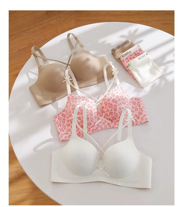 5cm Thickened Wire-free Leopard Print Bra for Enhanced Display and Comfort