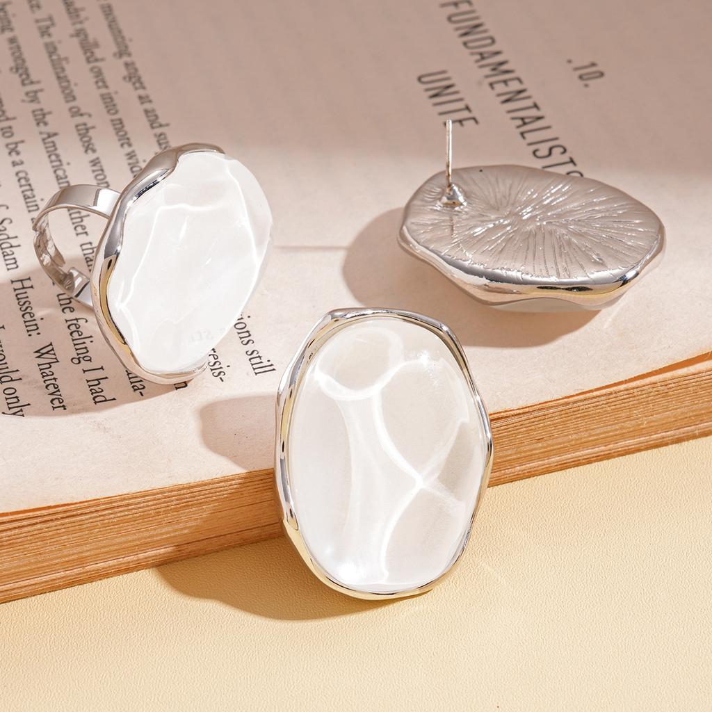 European and American Resin Geometric Oval Silver Needle Stud Earrings Cold Wind Temperament Niche High Sense Personality Simple Earrings Women