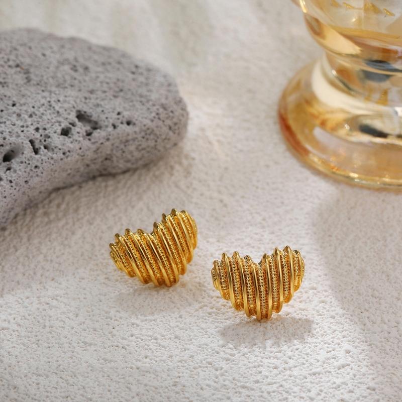 Love Heart Designs Oversized Studs Earrings Comfortable Hypoallergenically Gold Plated Zinc Alloy Accessories