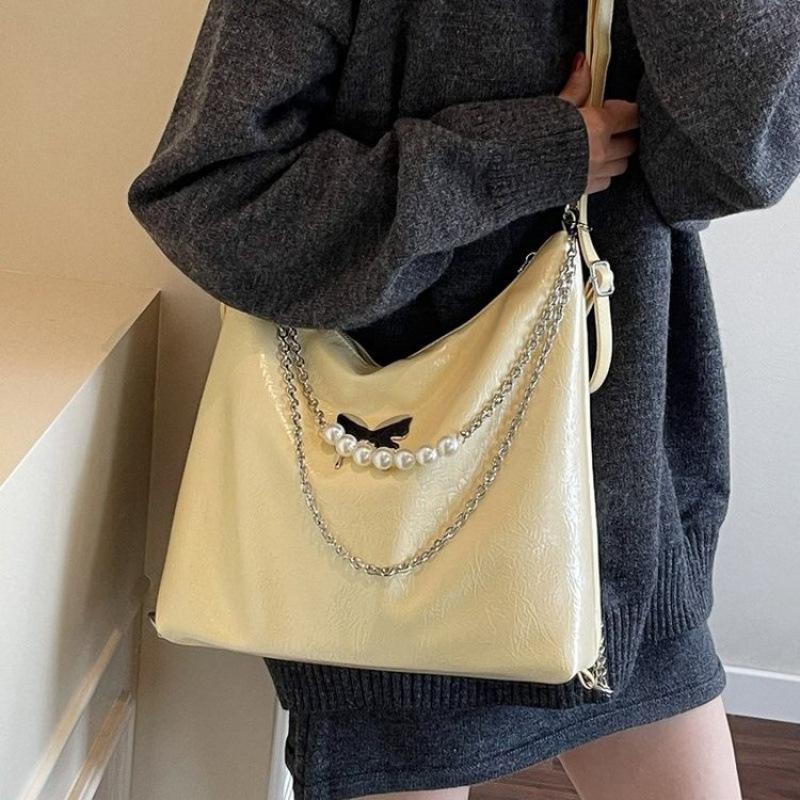 Summer New High-End Silver Underarm Bag Women'S Exquisite Chain Shoulder Bag Commuter Backpack
