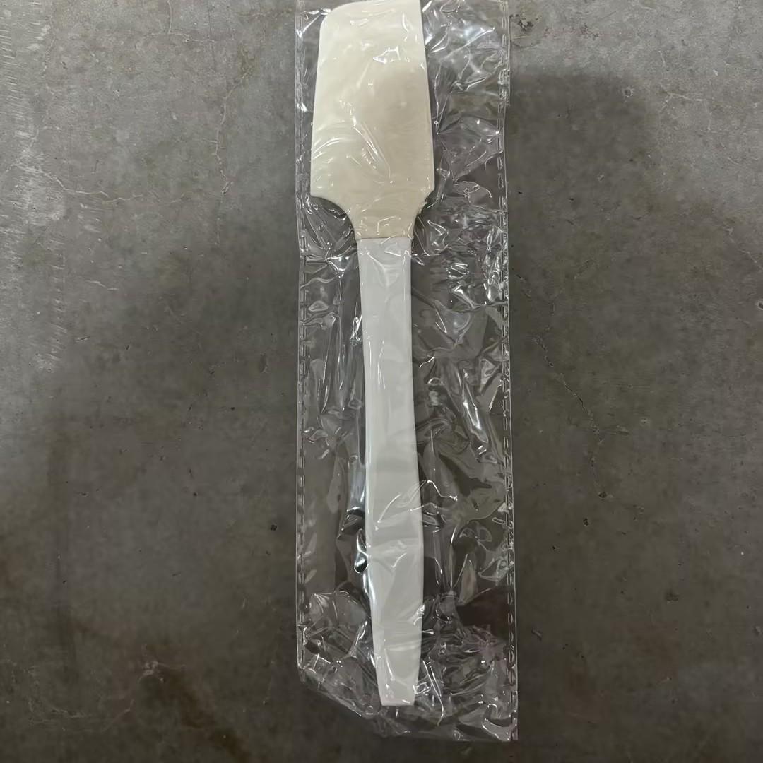 

Высокотемпературный силиконовый скребок двойного назначения: Идеально подходит для выпечки, приготовления крема, джема и масла. белый