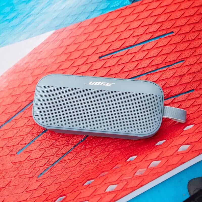 Bose SoundLink Flex II Portable Bluetooth Speaker
