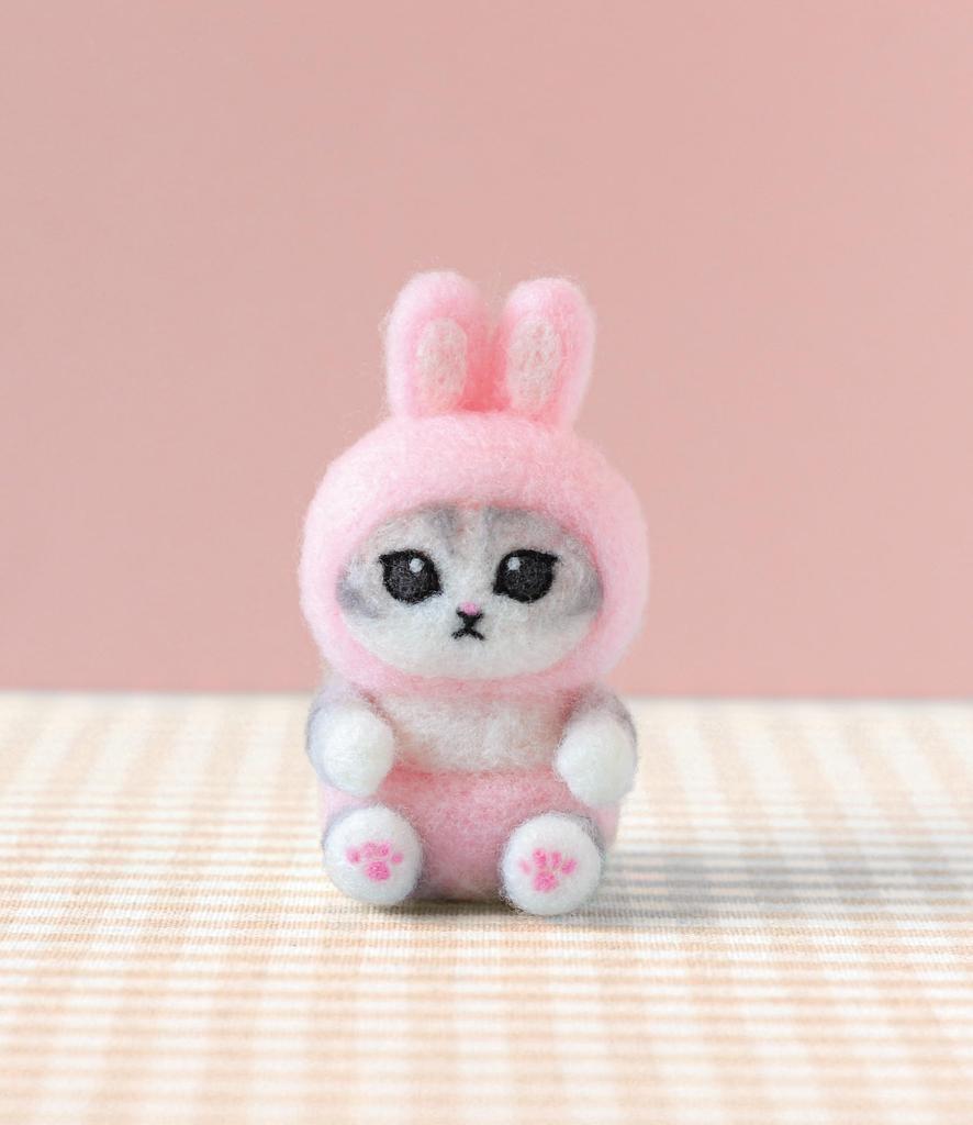 Hamanaka Wool Felting Kit, Needle Felted, mofusand Series, Bunny, H468-000-109