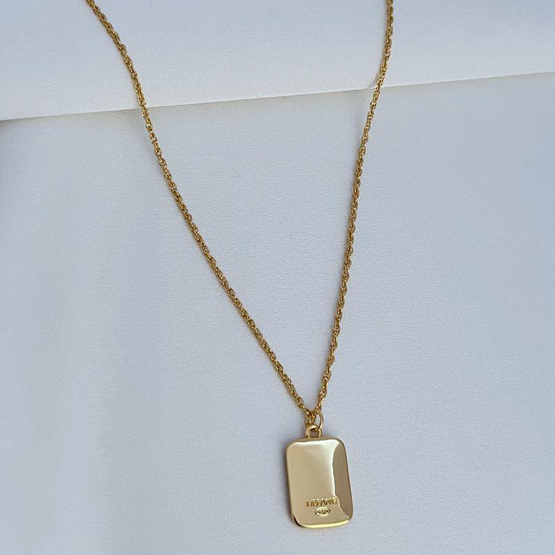 Elegant Sun Pattern Square Pendant Necklace for Women