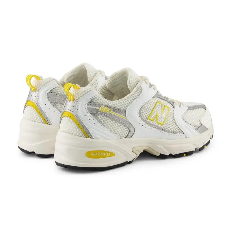 Shoes New Balance White Size 43 Version 530