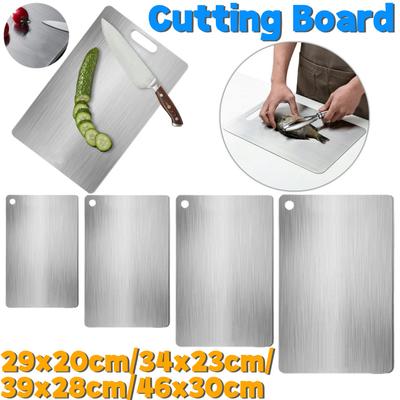 Coltelli da cucina e accessori – Taglieri
