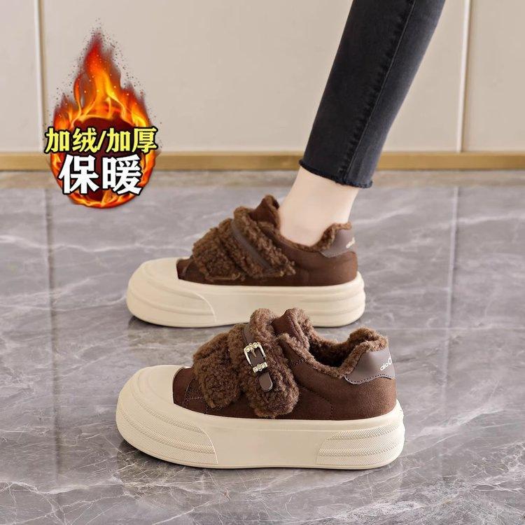 Fleece thickened warm and non-slip two-cotton shoes new winter platform casual board shoes and boots 40 3280₽