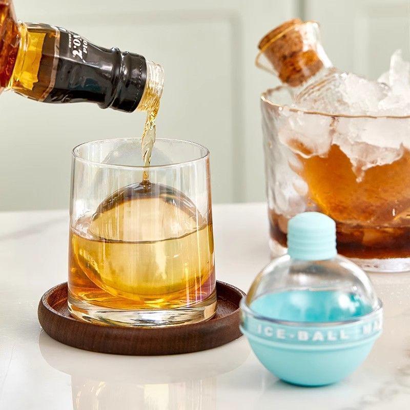 Silicone Ice Ball Mold for Easy Release: Home Use Whiskey Sphere Tray