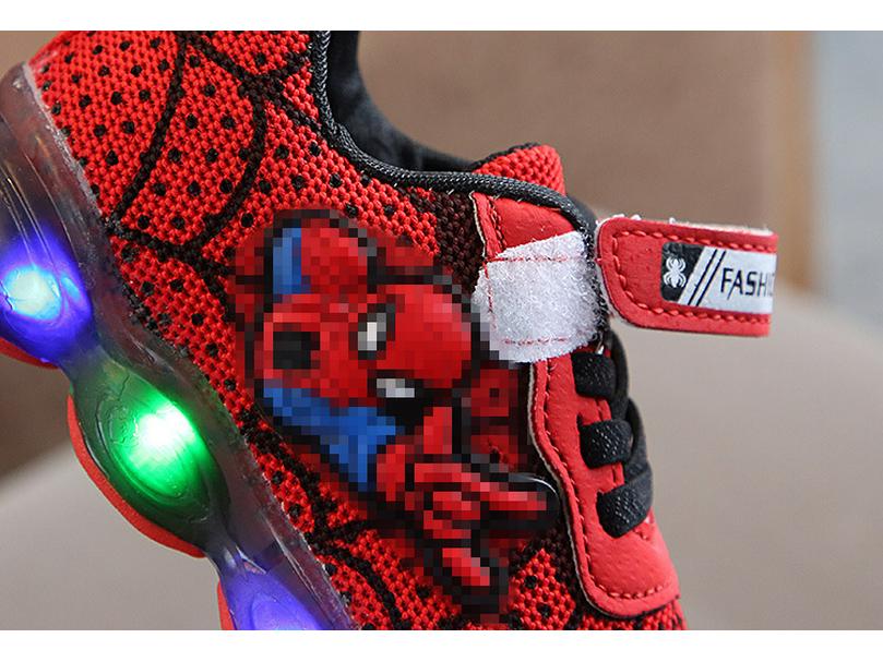 Scarpe Sportive in Rete LED per Bambini - Ragazzi e Ragazze, Età 1-9 Anni, Stile Coreano Primavera/Autunno 2023