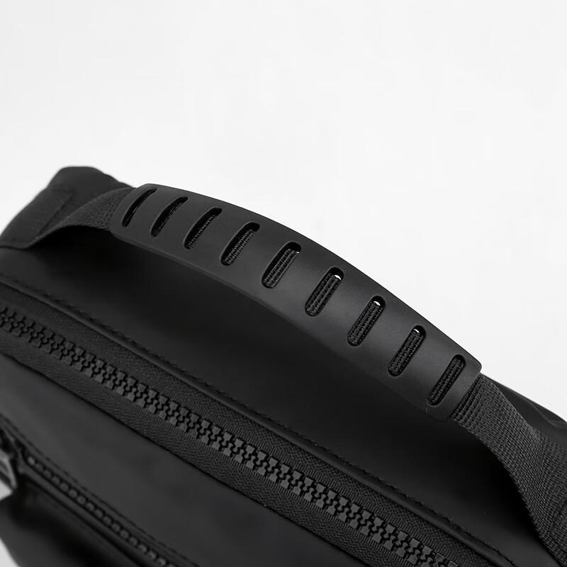Men's Casual Nylon Crossbody Shoulder Bag