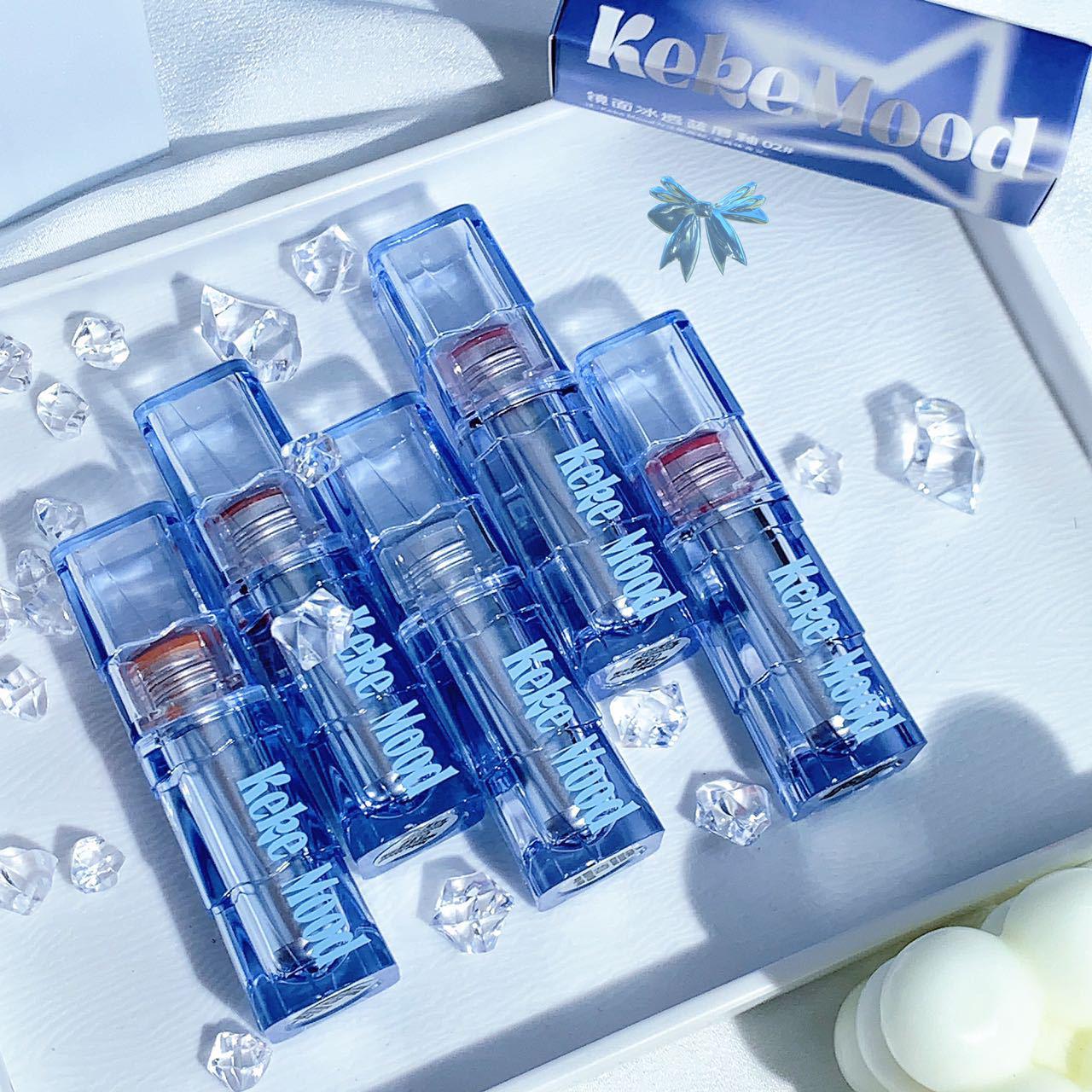 

KeKeMood Ice Blue Mirror Lip Gloss: Pure Desire, Plump Nude Lips, Student-Friendly.