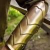 Gardă medievală de braț Armură pentru încheietura mâinii Războinic Finisaj din alamă Apărător de braț Pereche de brațe SCA LARP Replica costum articol
