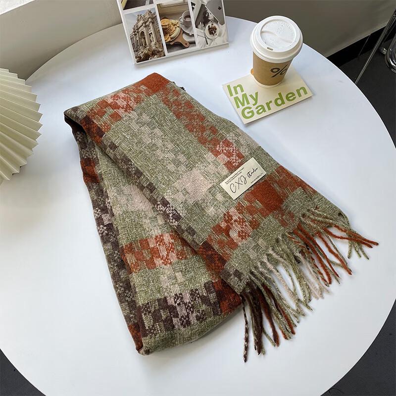 

Junbie Heated Tassel Winter Scarf