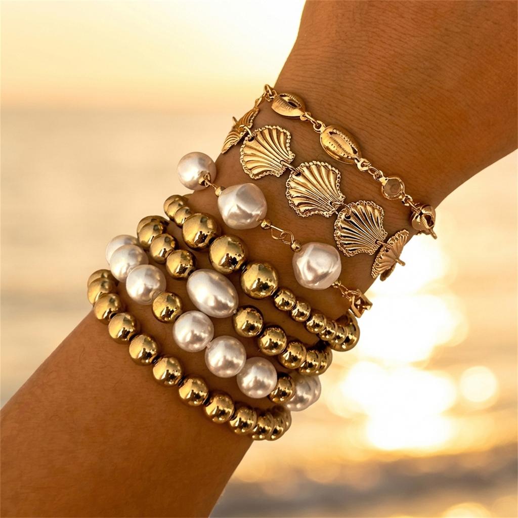 Fashion Multilayer Stacked Bracelets Set for Women Bohemian Shell Starfish Crystal Beaded Bracelet Summer Beach Party Jewelry