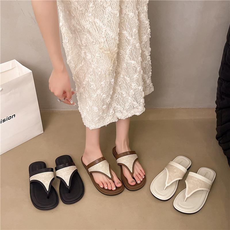 Retro fashion flip-flops shoes women's summer wear new shoes beautiful beach cool slippers