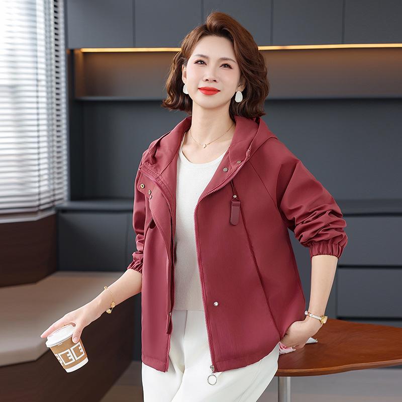 Elegant Spring Windbreaker for Mature Women 2026
