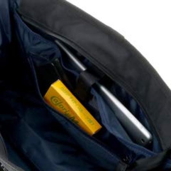 AVIREX Flap Shoulder Bag Messenger Bag Black 1.