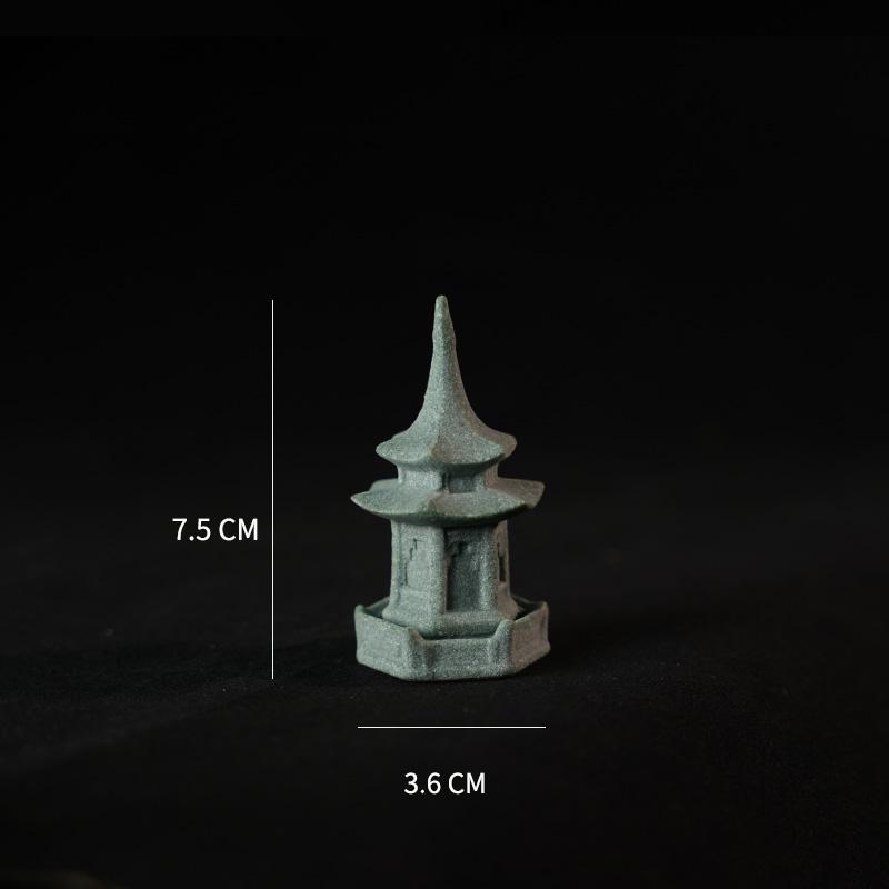 Pebble Bridge Small Boat Ornament: Miniature Water Bonsai Rockery Decoration for Floral Landscapes.