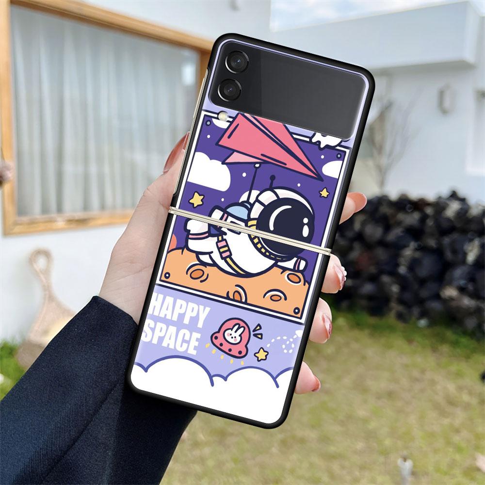 Luksusowe etui do Samsung Galaxy Z Flip 4 3 5G czarne etui na telefony PC twarde modne etui tylne ZFlip Funda Cartoon Cool Astronaut Sac