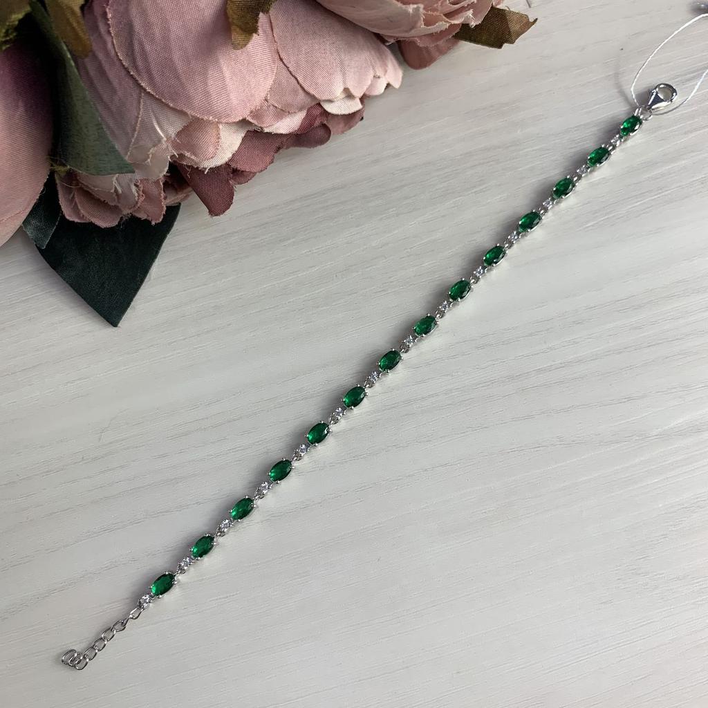 Silver Bracelet with Nano Emerald 5.33ct, Item Weight 7.19 G (1513682)