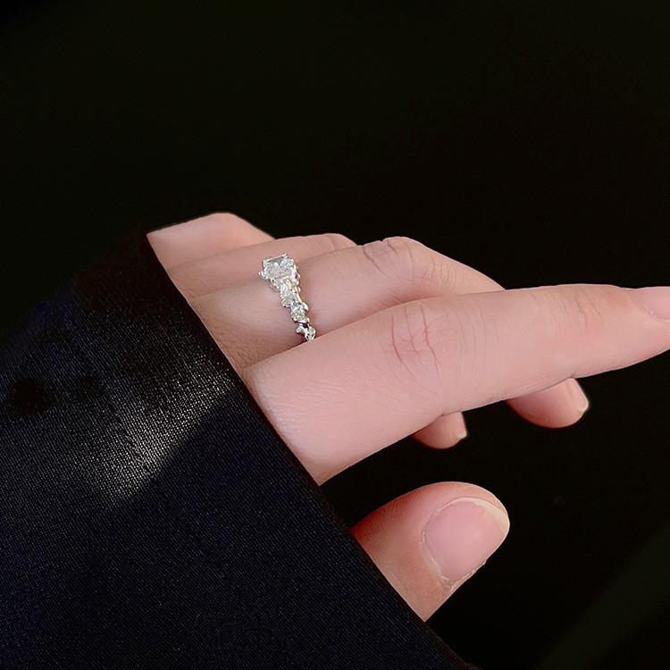 And Stunning Black White Textured Zircon Ring For Women And Men Adjustable Size Perfect For Use Daily