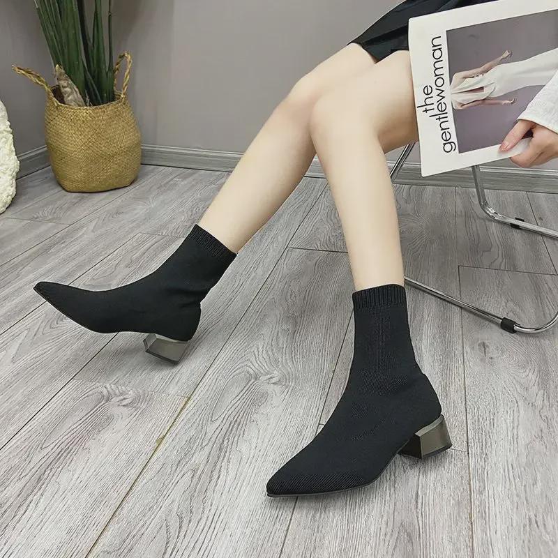 Botines de calcetín de punto negros de punta para mujer con tacón bajo y grueso - Nuevo Otoño/Invierno 2024 Ajuste ceñido elástico