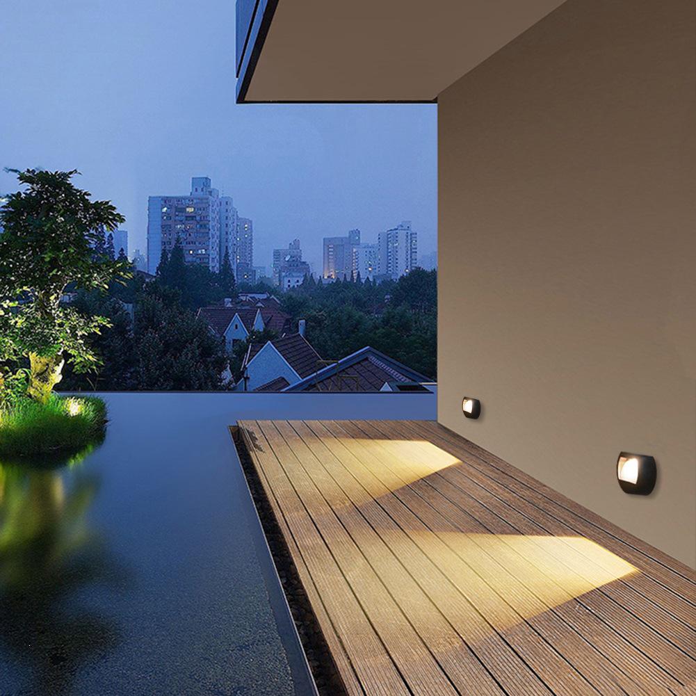 Solar Outdoor Step & Wall Lamp for Garden and Courtyard Decoration