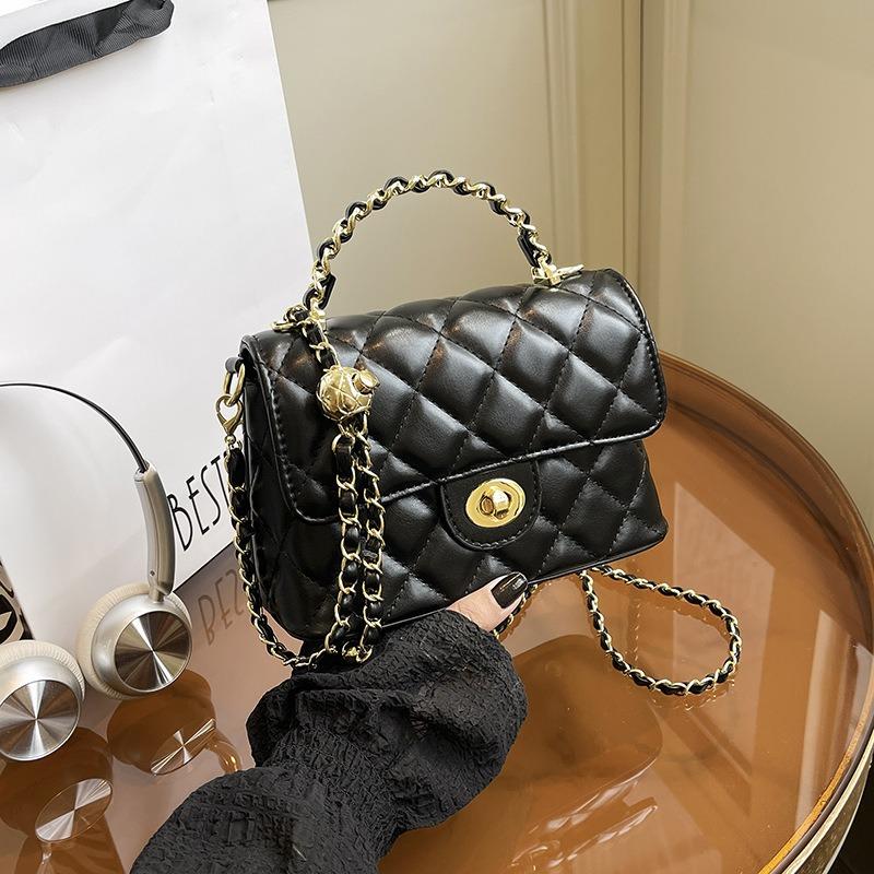 Rhombus chain bag women's new summer versatile shoulder messenger bag casual niche small square bag