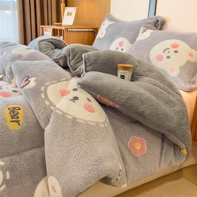 

Nanjiren Love Bear Snowflake Lamb Velvet Winter Quilt