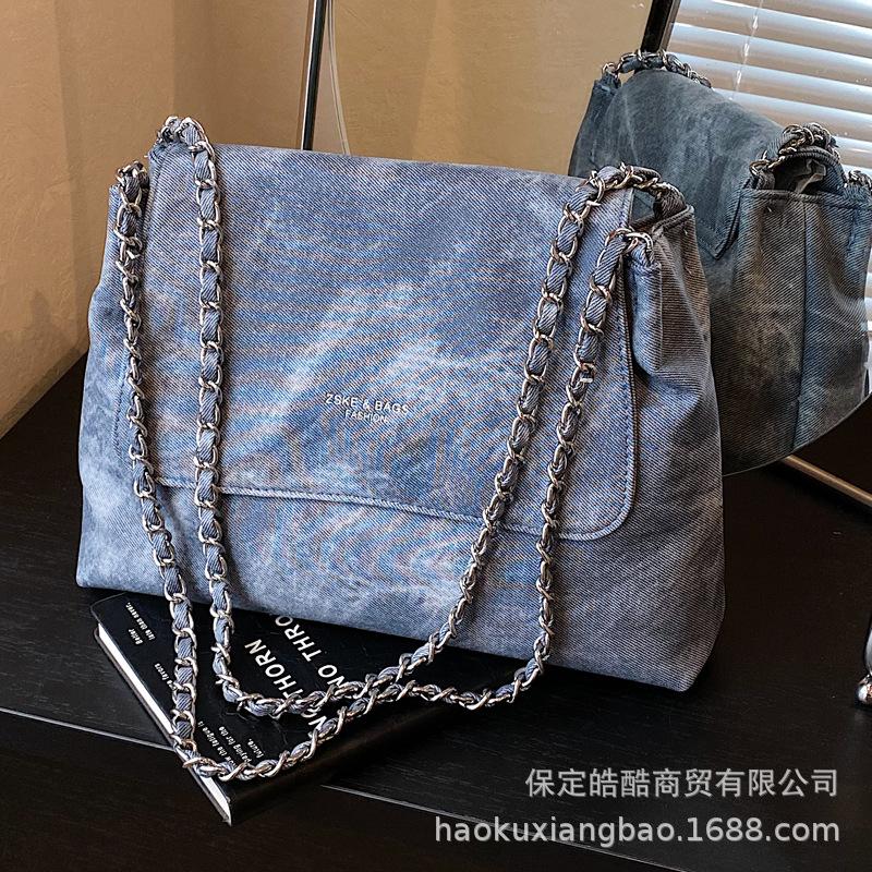 Premium Bag Women 2025 New Fashion Texture Shoulder Bag Large Capacity Chain Crossbody Commuter Tote Bag