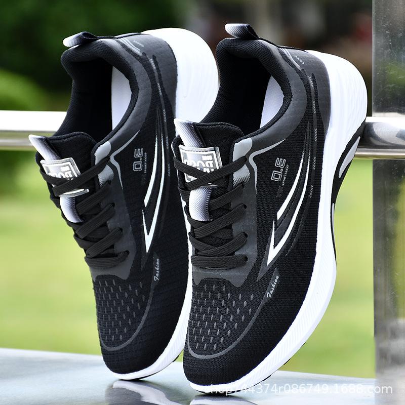 Neue Frühjahrs- und Herbst-Flugweb-Mesh-Schuhe atmungsaktive und leichte Laufschuhe rutschfeste Freizeit-Sportschuhe weich-gepolsterte Fitnessschuhe