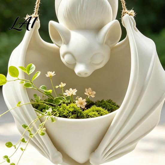 Creative Bat Shaped Flower Pot Hanging Plant Pot Halloween Planter 3D Printed Gothic Small Planters for Windowsill Holder Indoor Outdoor Home Garden