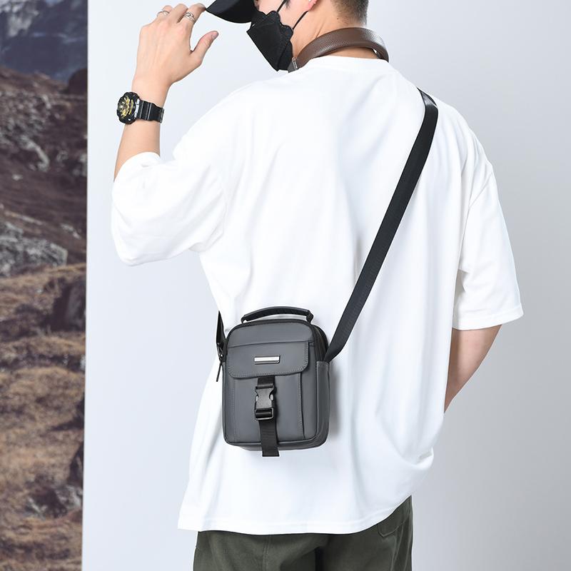 Borsa a tracolla impermeabile da uomo, borsa a tracolla verticale leggera, piccola borsa