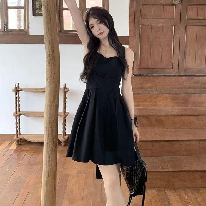 Douyin popular fresh solid color cross-strap suspender skirt girly fashion foreign style waist thin dress