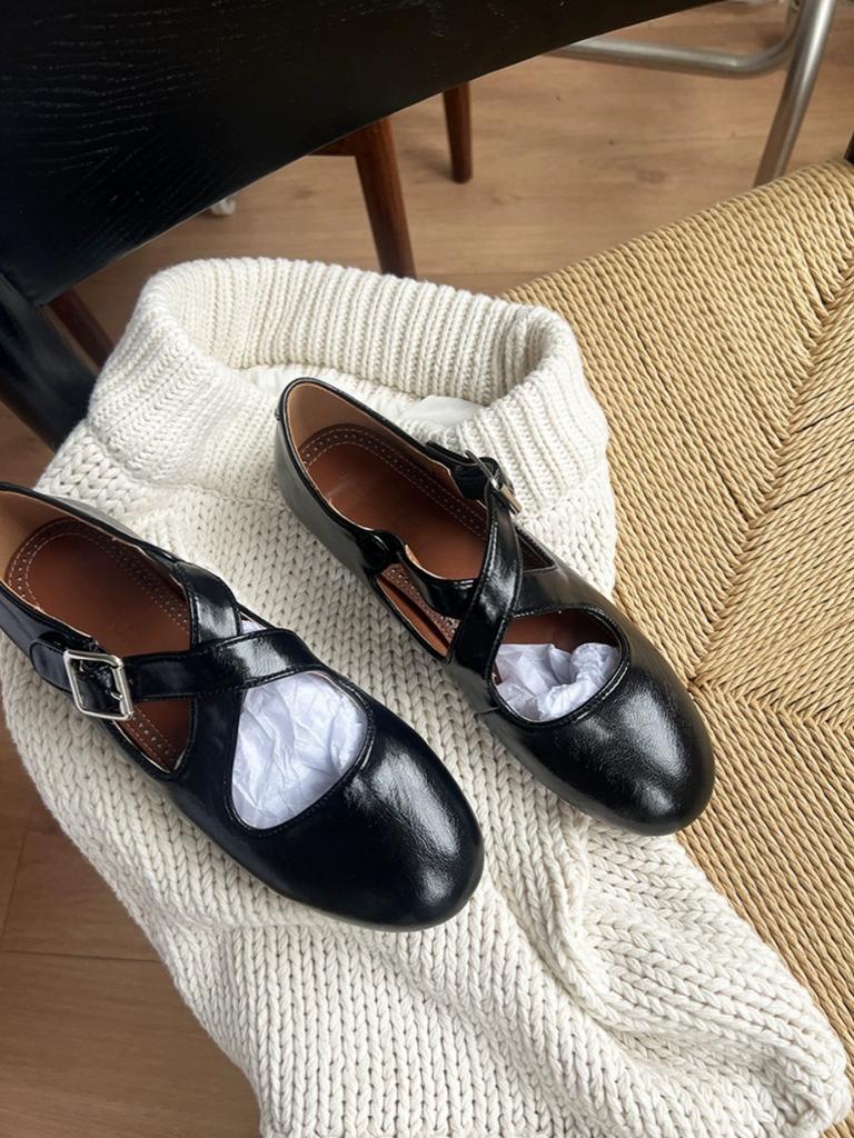 Schafsleder-Version~ Mary Jane Einzelschuhe mit silberner runder Spitze und gekreuzten Riemen, Damenleder, vielseitig, flache Ballerinas mit leichtem Ausschnitt