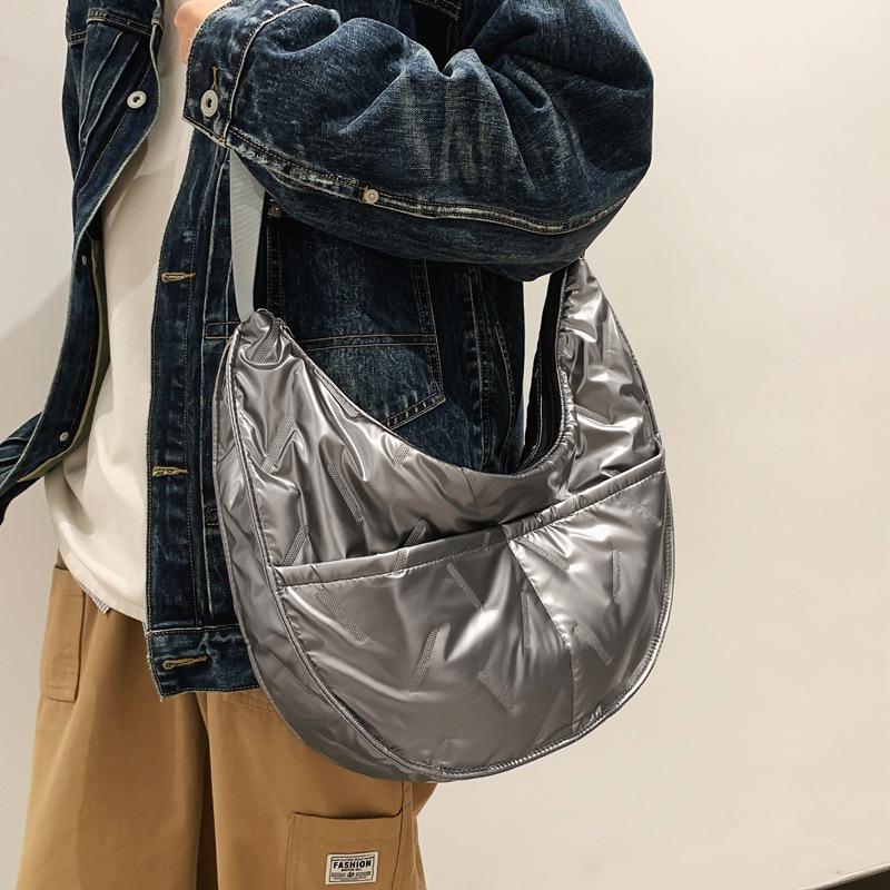 Dumpling Bag Large Capacity Satchel Women'S Niche Bag Fashion Versatile Shoulder Bag Diamond Grid