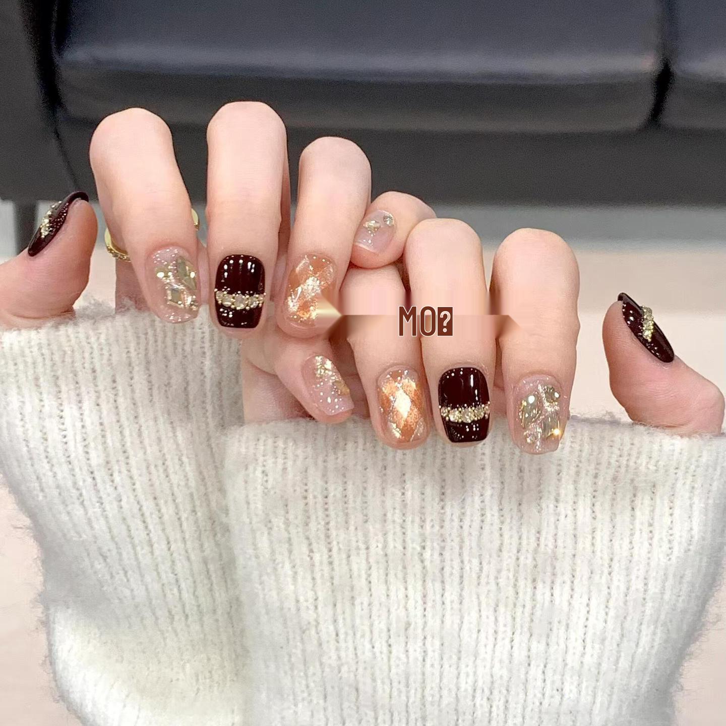 

Claret Red Handmade Korean-Style Press-On Nails for Whitening Medium M