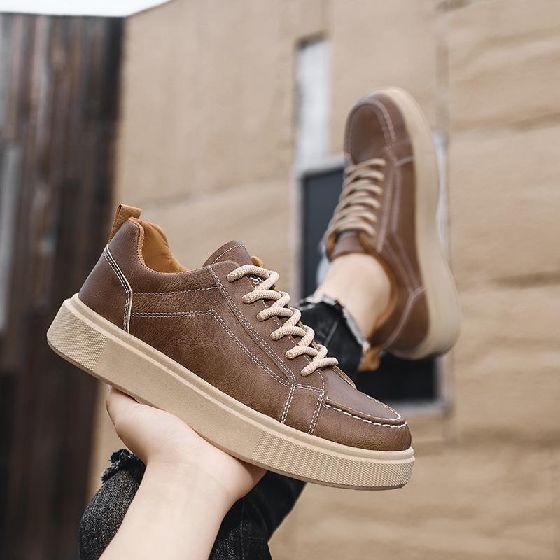 New men's casual sports shoes, large-sized thick-soled lightweight men's running shoes outdoor hiking punk men's loafers trainer