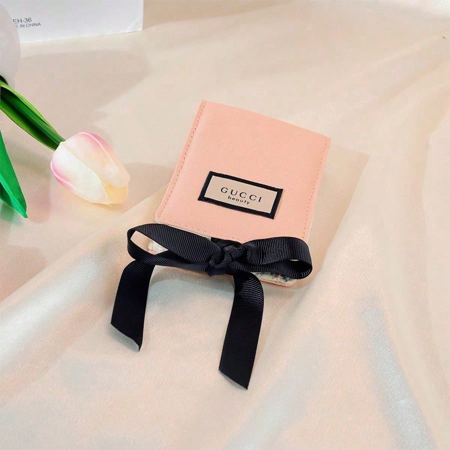 Minimalistische luxuriöse Kosmetiktasche für Reisen, stilvolle kleine Damengeldbörse